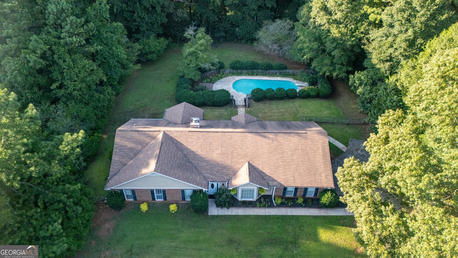 107 Powers Court Lagrange - 35