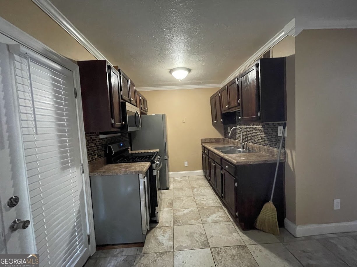 405 Fairburn Road Atlanta - 8