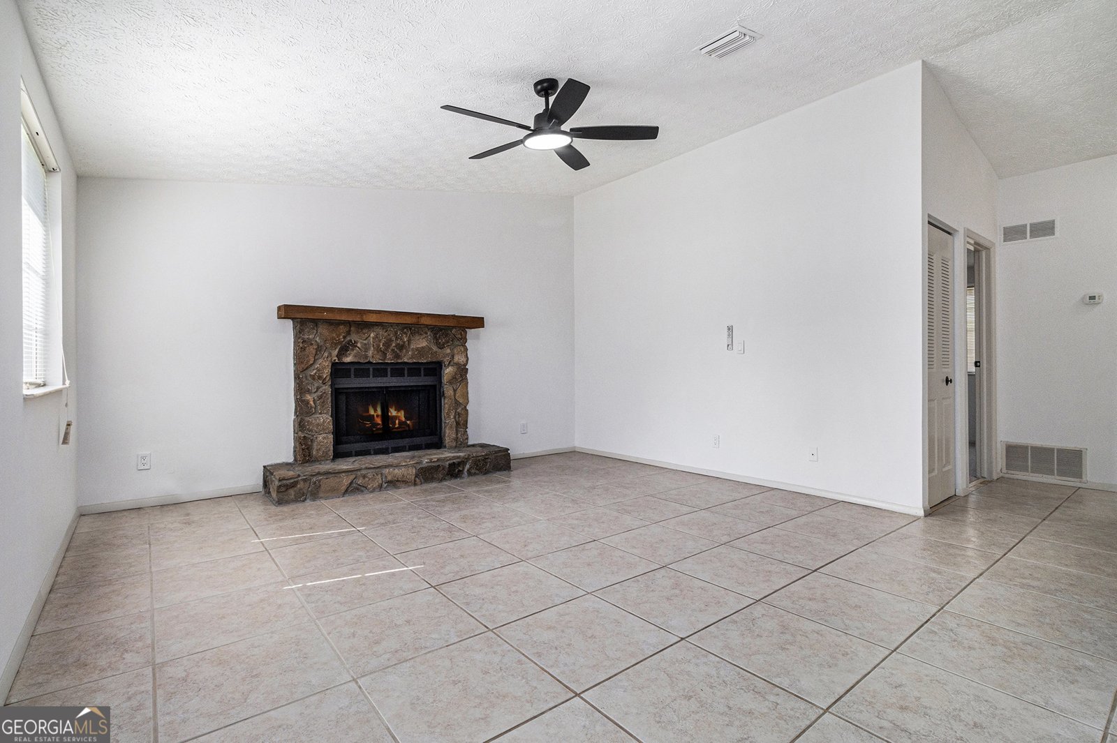 1382 HARBINS Road Norcross - 6