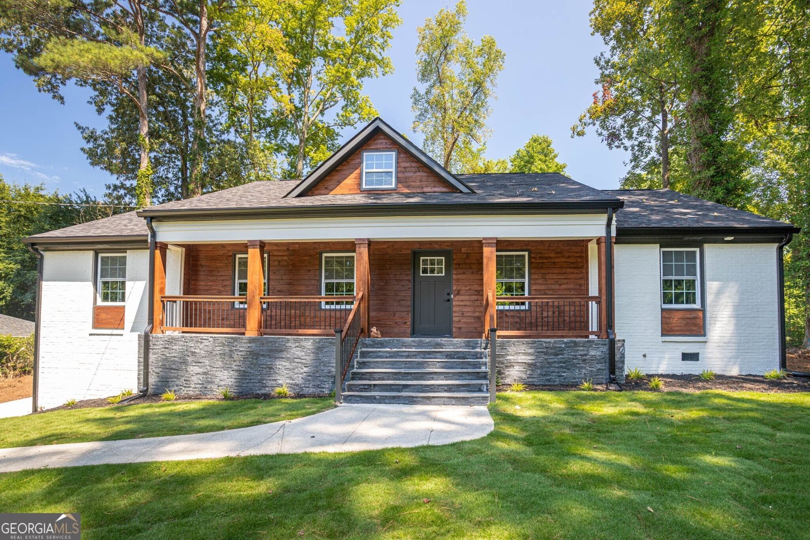 610 Glenforest Road Sandy Springs - 1
