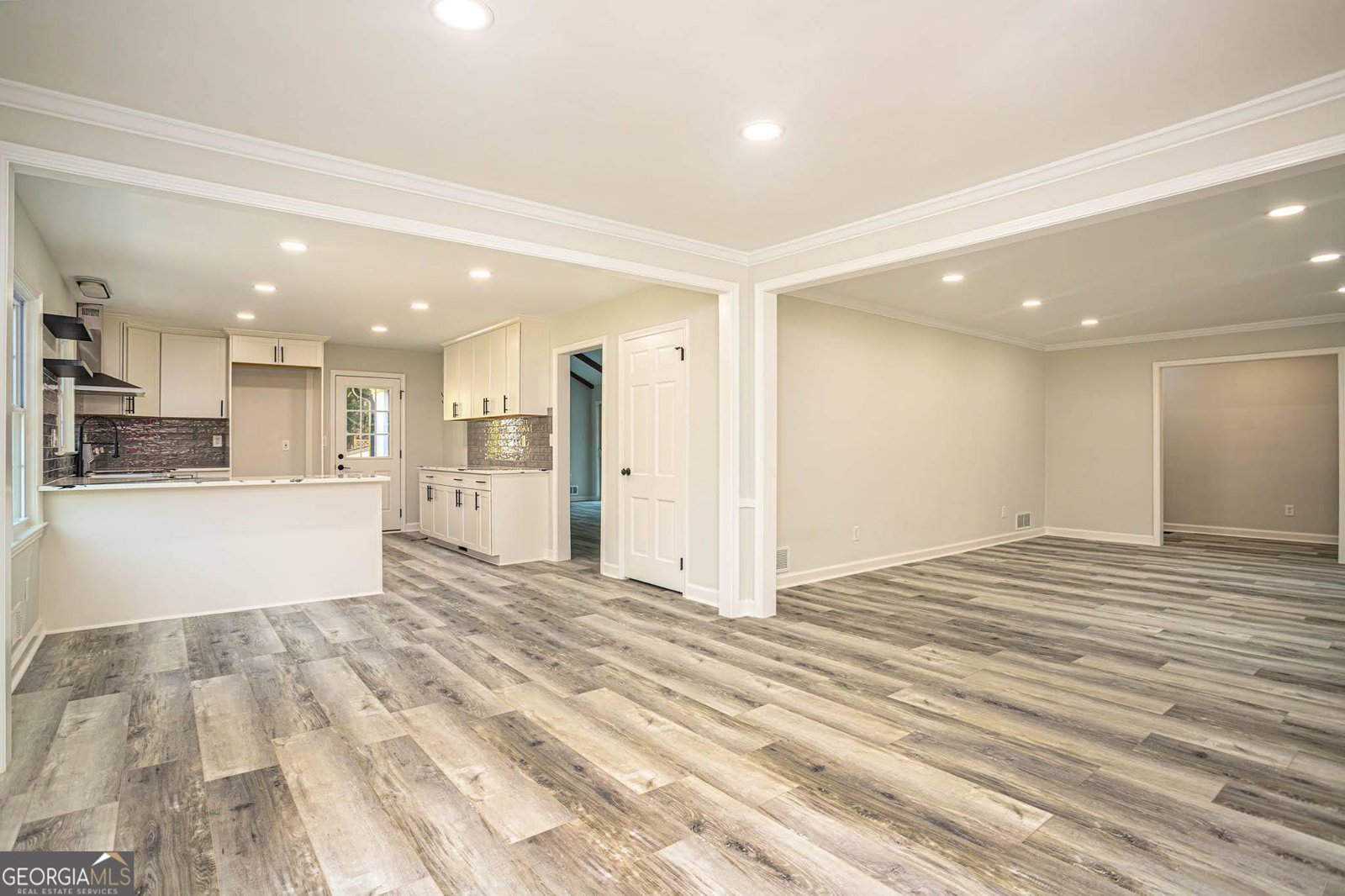 610 Glenforest Road Sandy Springs - 12