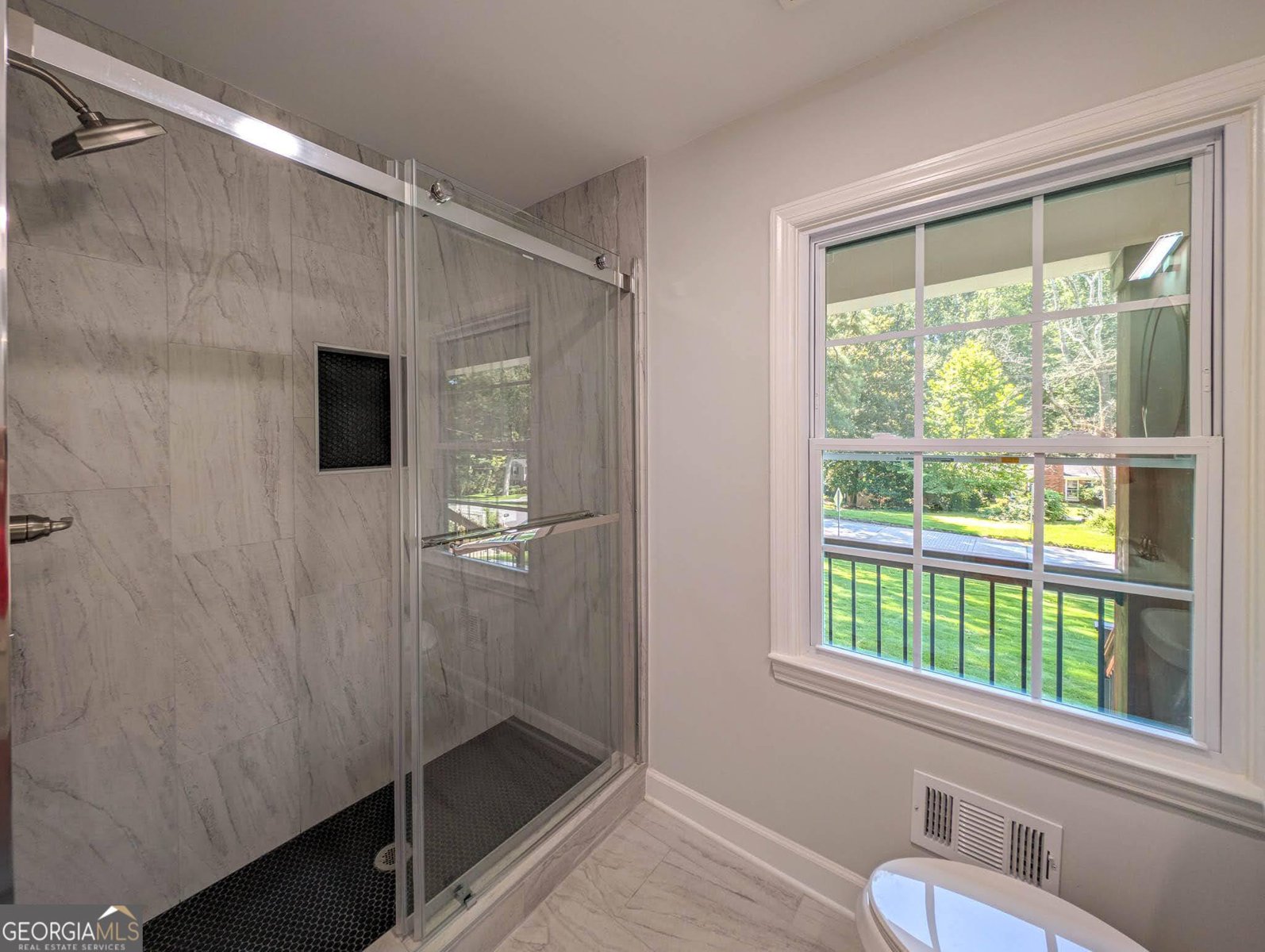 610 Glenforest Road Sandy Springs - 29