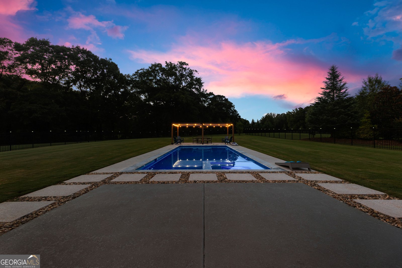 135 Woodbridge Place Brooks - 98