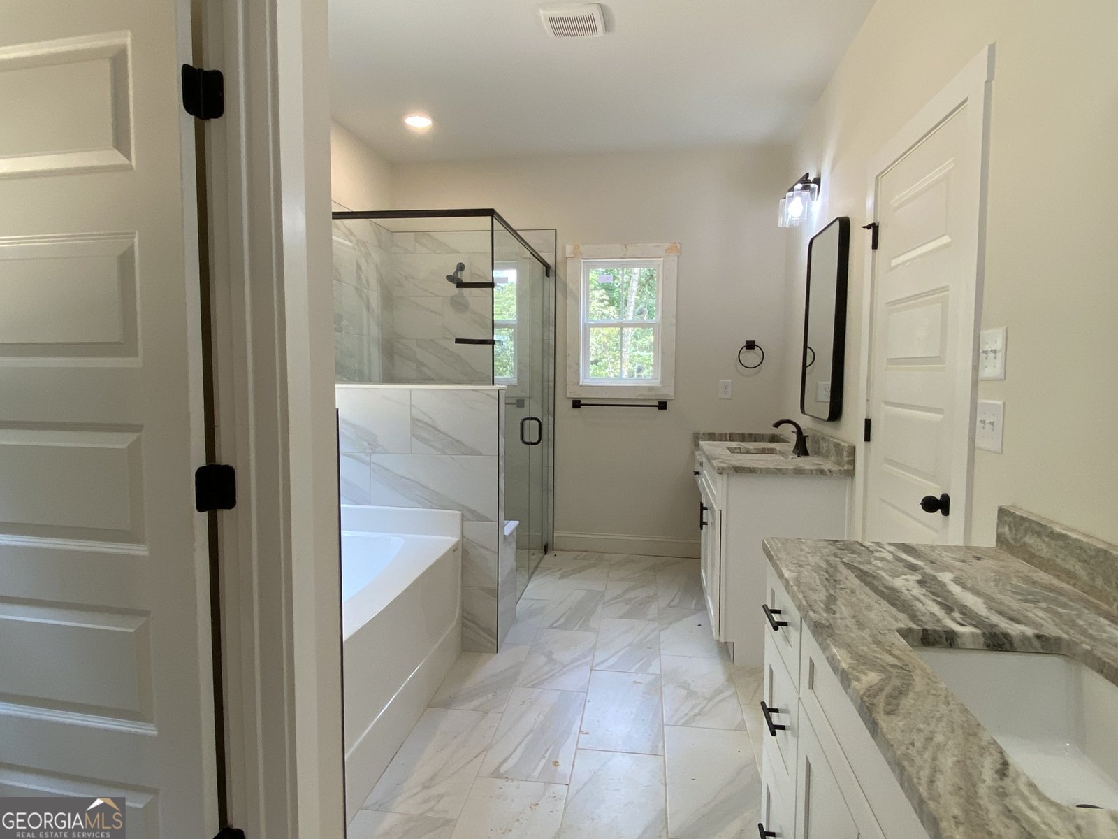 1570 English Road Forsyth - 24