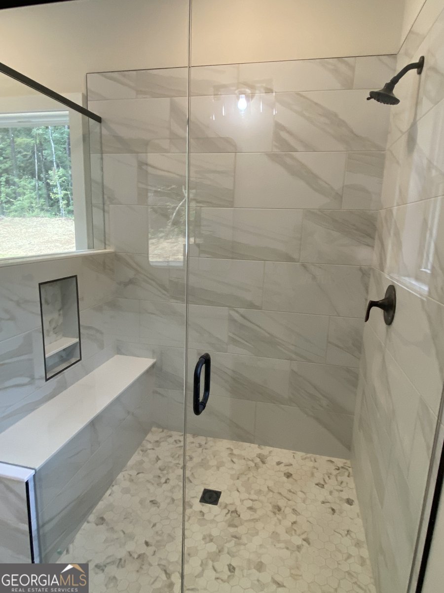 1570 English Road Forsyth - 26