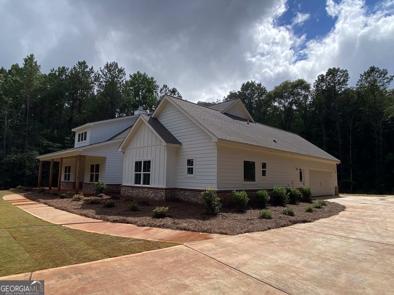 1570 English Road Forsyth - 3