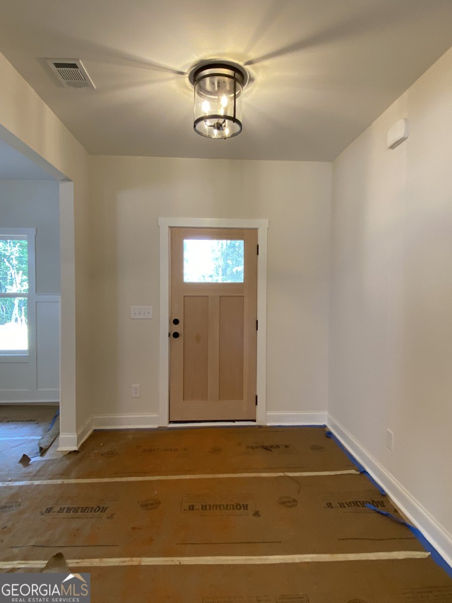 1570 English Road Forsyth - 7