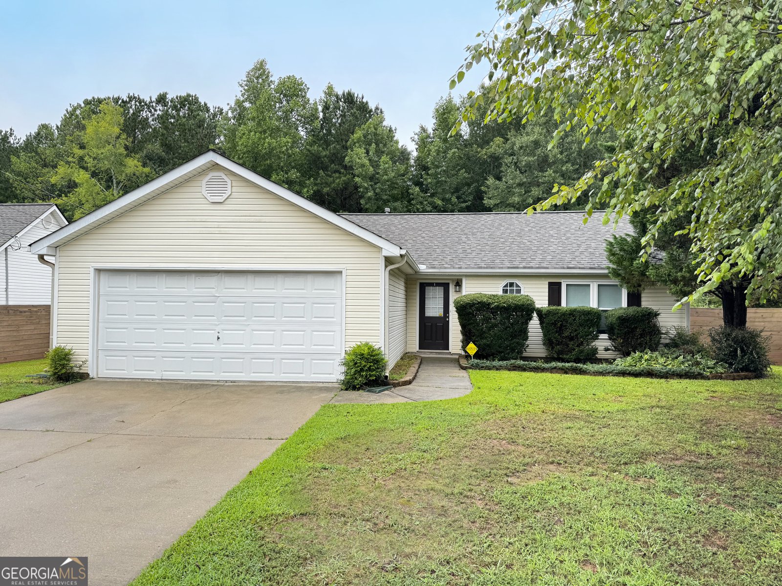 73 Canterbury Drive Grantville - 1