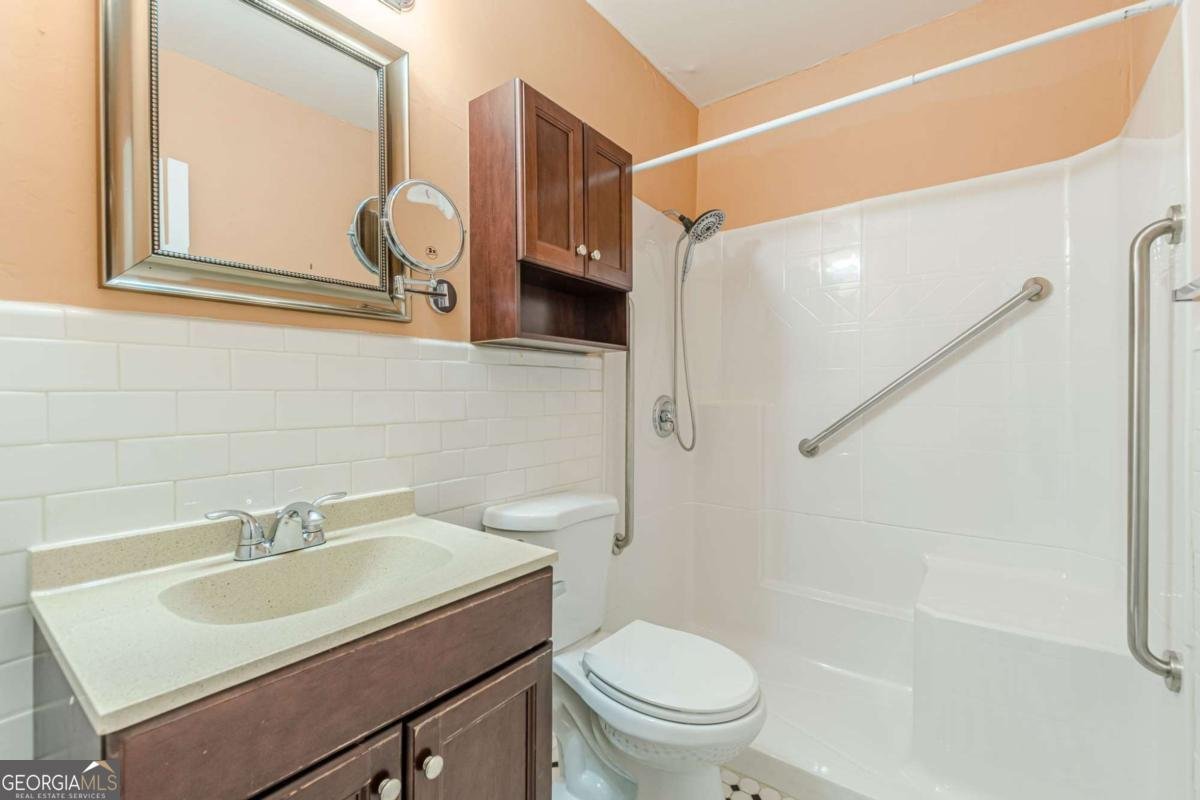 1705 Monroe Drive Atlanta - 17