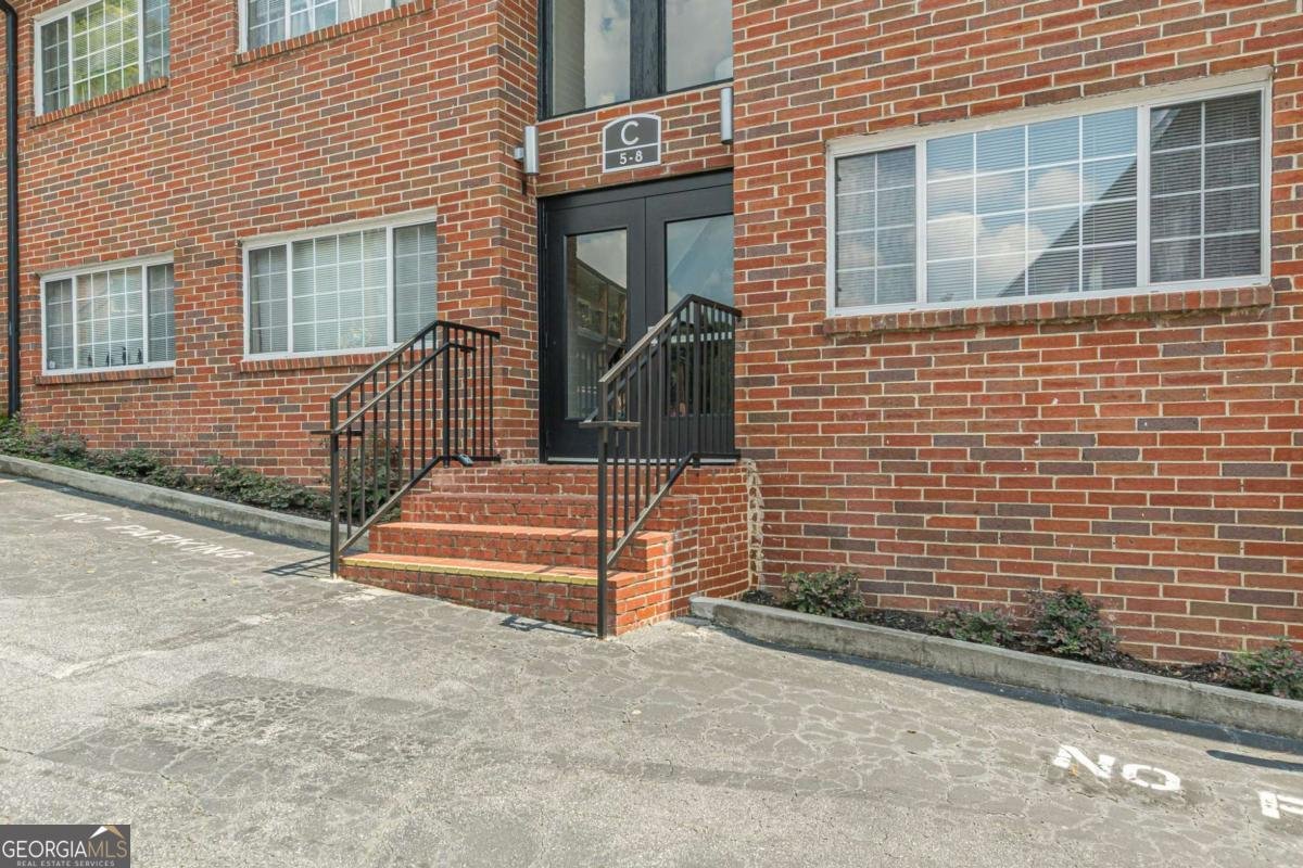 1705 Monroe Drive Atlanta - 4