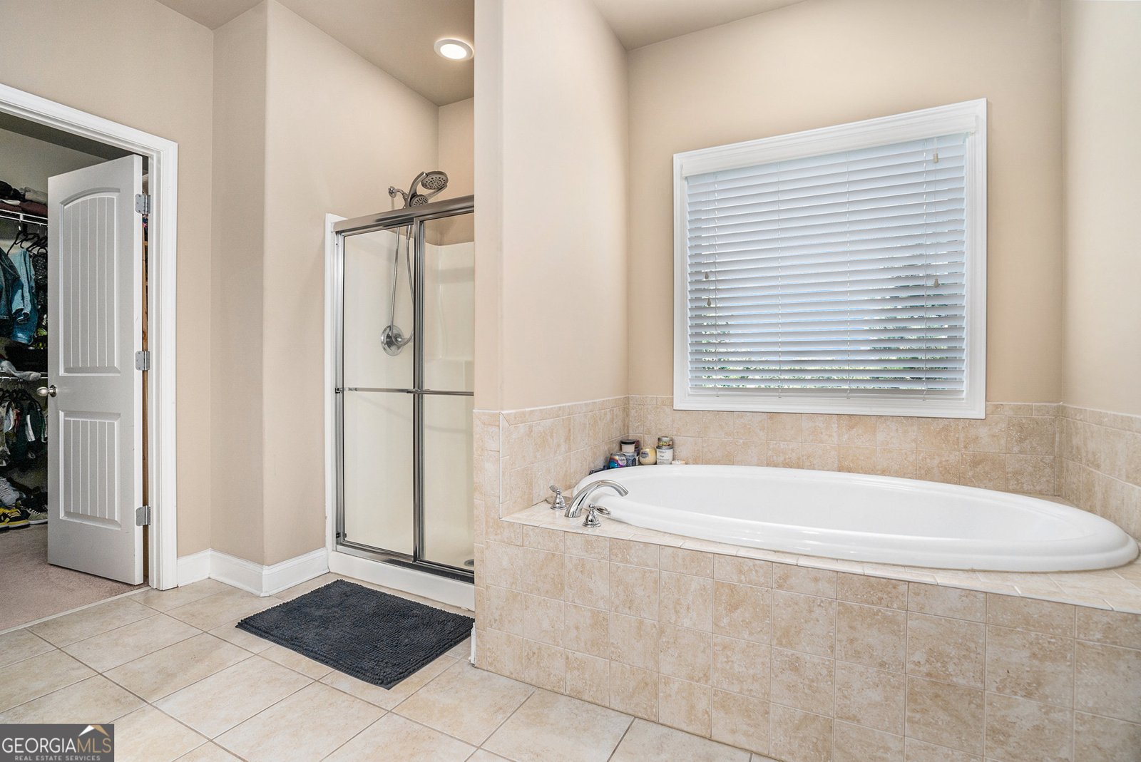 3780 Lake Haven Way Atlanta - 2