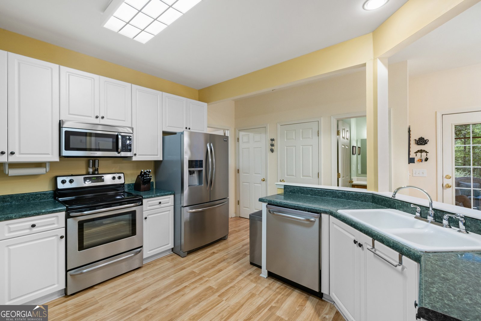 137 Indian Hills Drive Westminster - 13