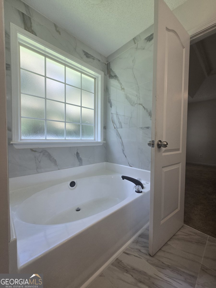 703 Wilmington Drive Warner Robins - 23