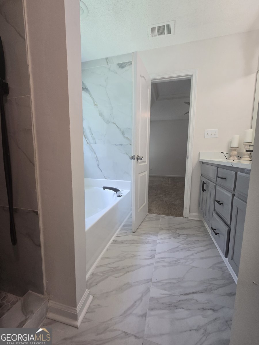 703 Wilmington Drive Warner Robins - 25