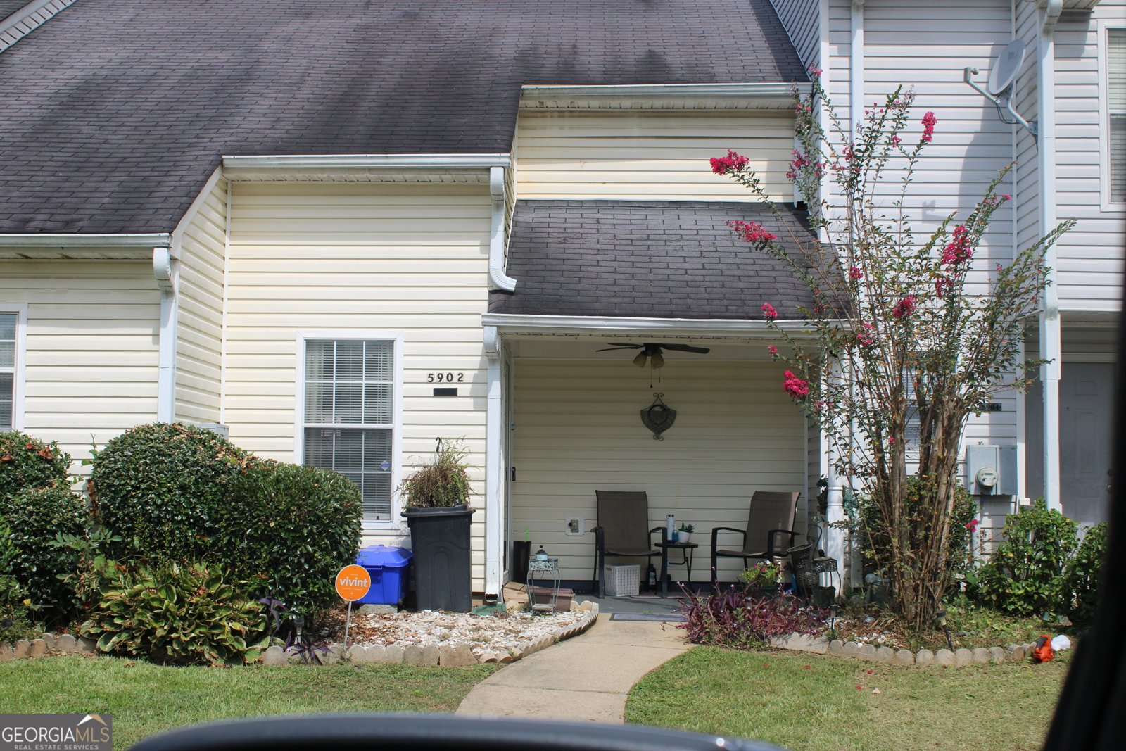 5902 Trent Walk Drive Lithonia - 2