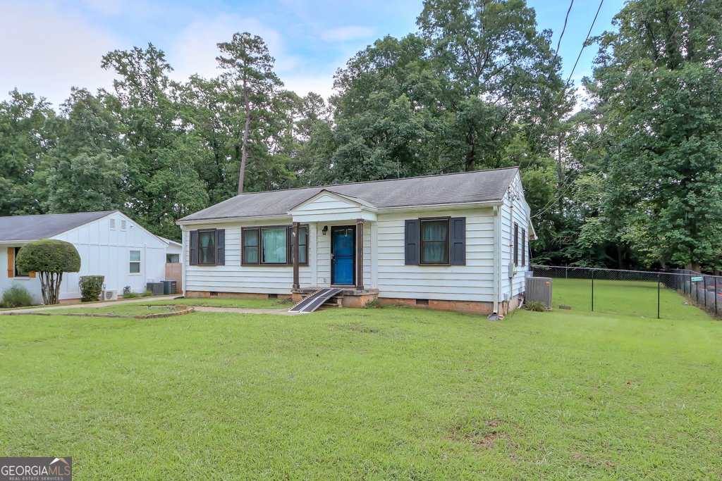 1975 Shalimar Drive Atlanta - 4