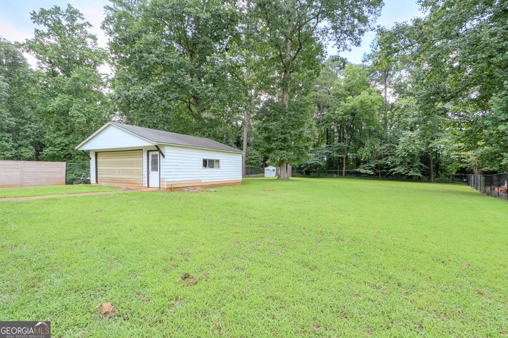 1975 Shalimar Drive Atlanta - 9