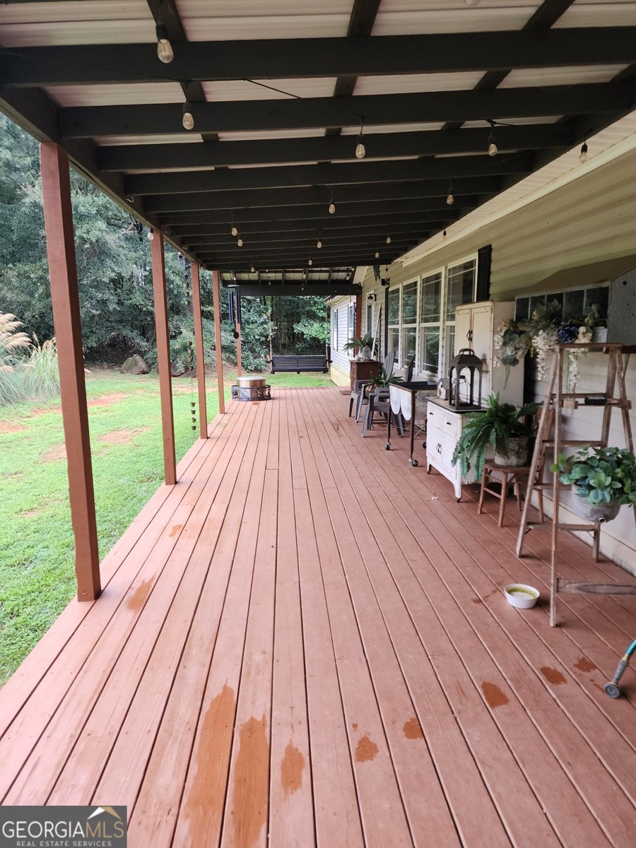 1571 STILL WATERS Road HARTWELL - 10