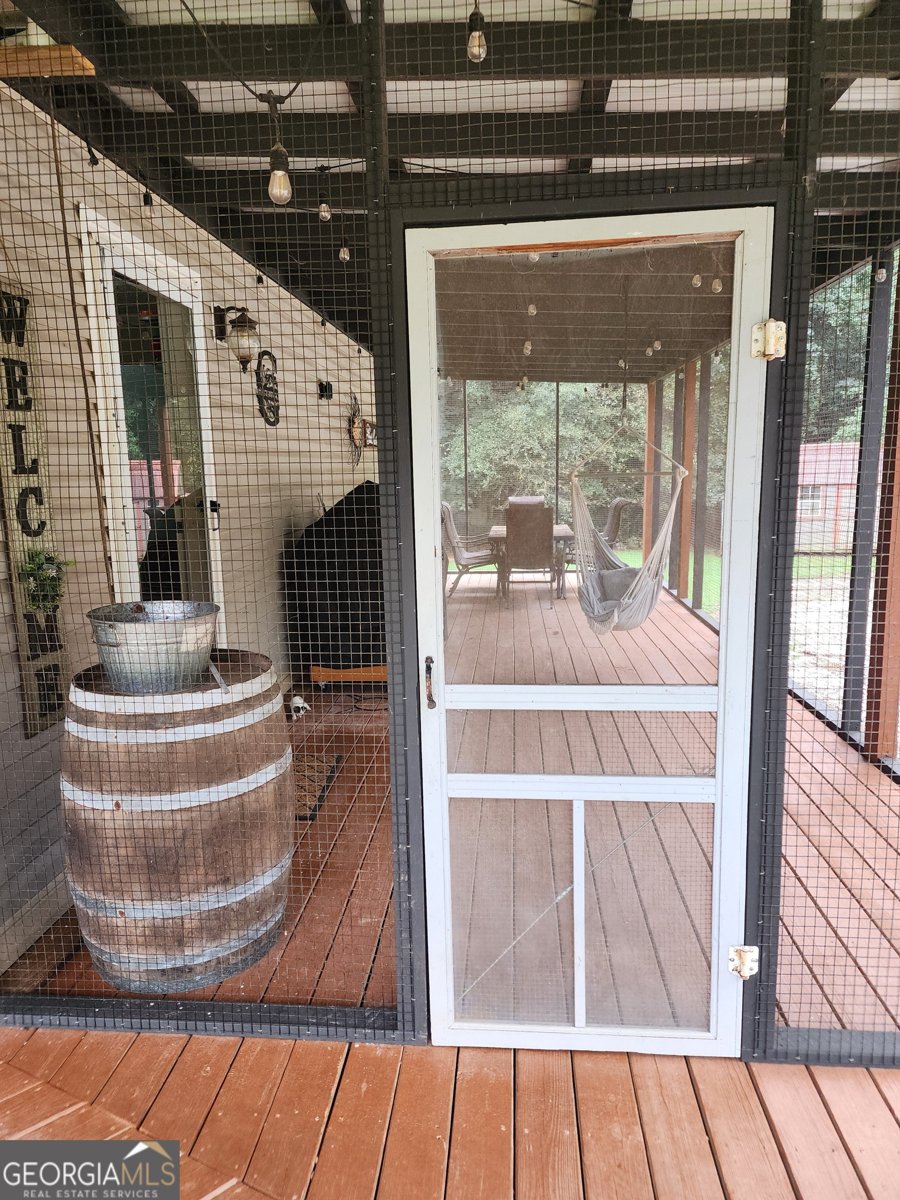 1571 STILL WATERS Road HARTWELL - 12