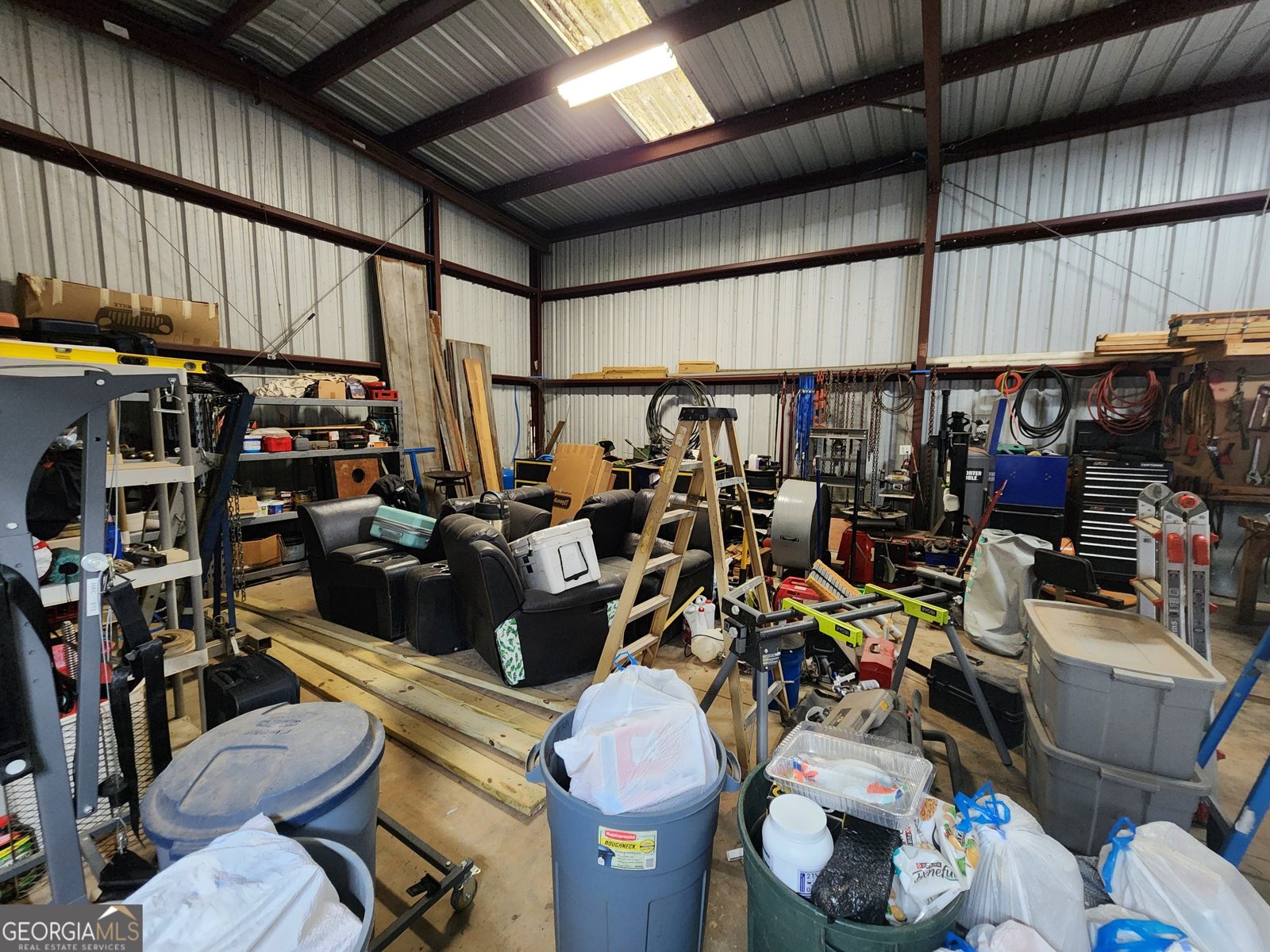 1571 STILL WATERS Road HARTWELL - 26