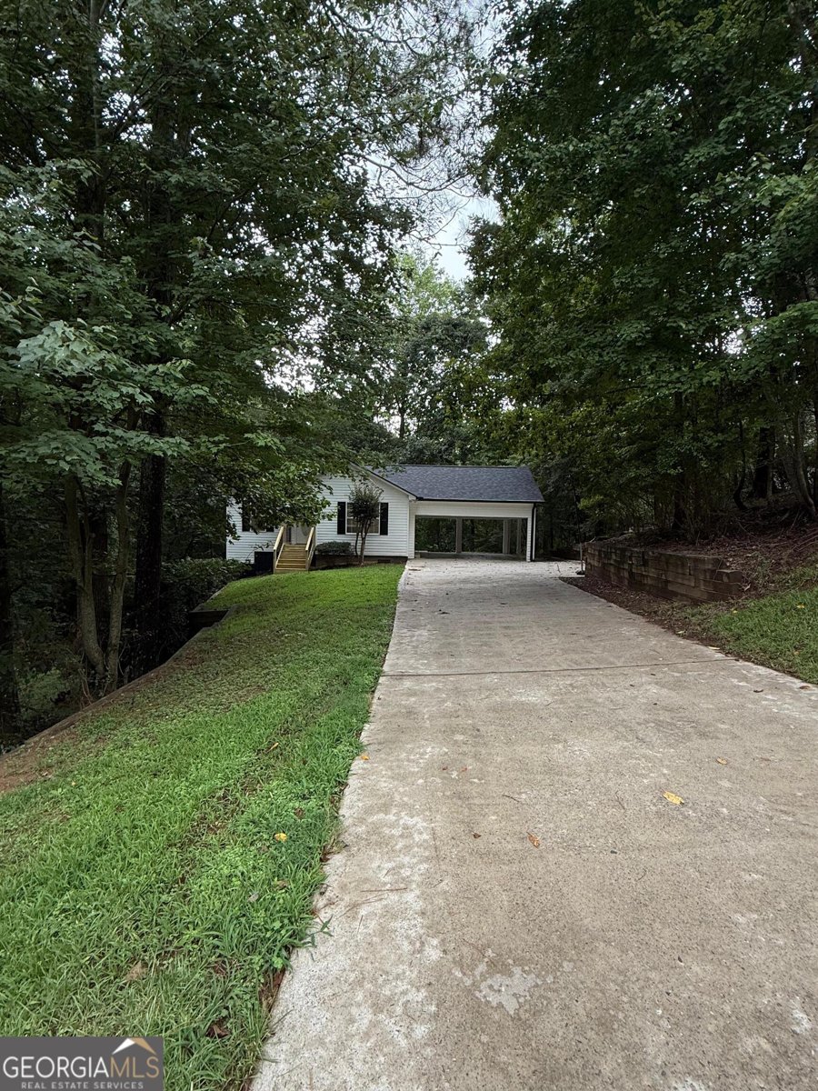3268 Navajo Circle Gainesville - 2