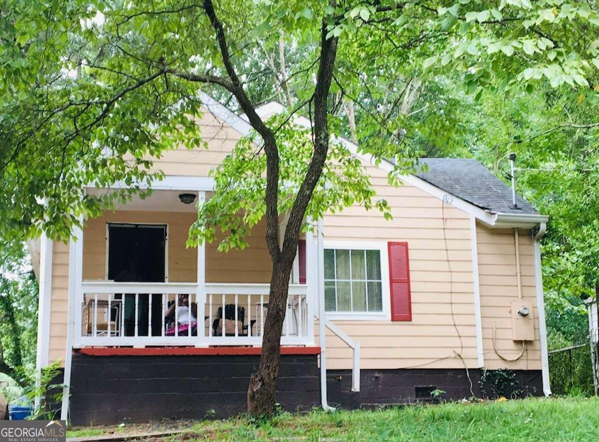 1566 Avon Avenue Atlanta - 1
