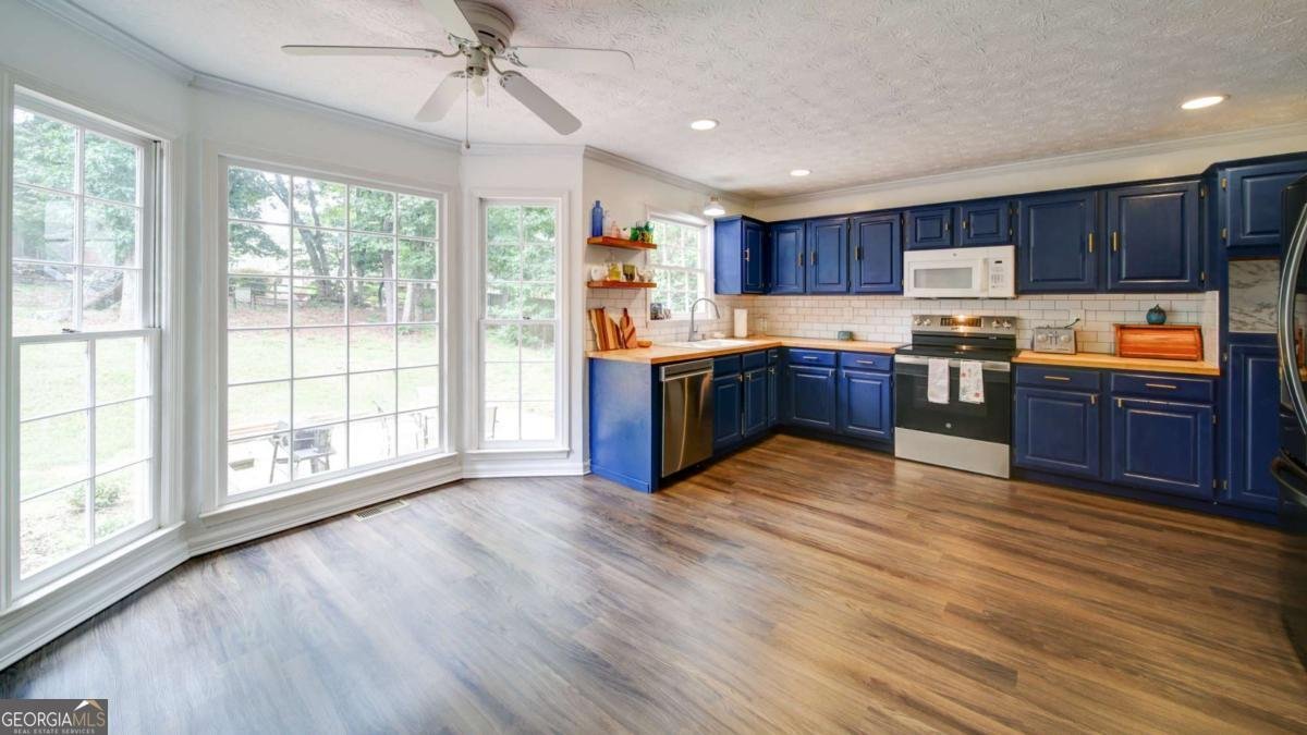 1833 Riverton Drive Suwanee - 14
