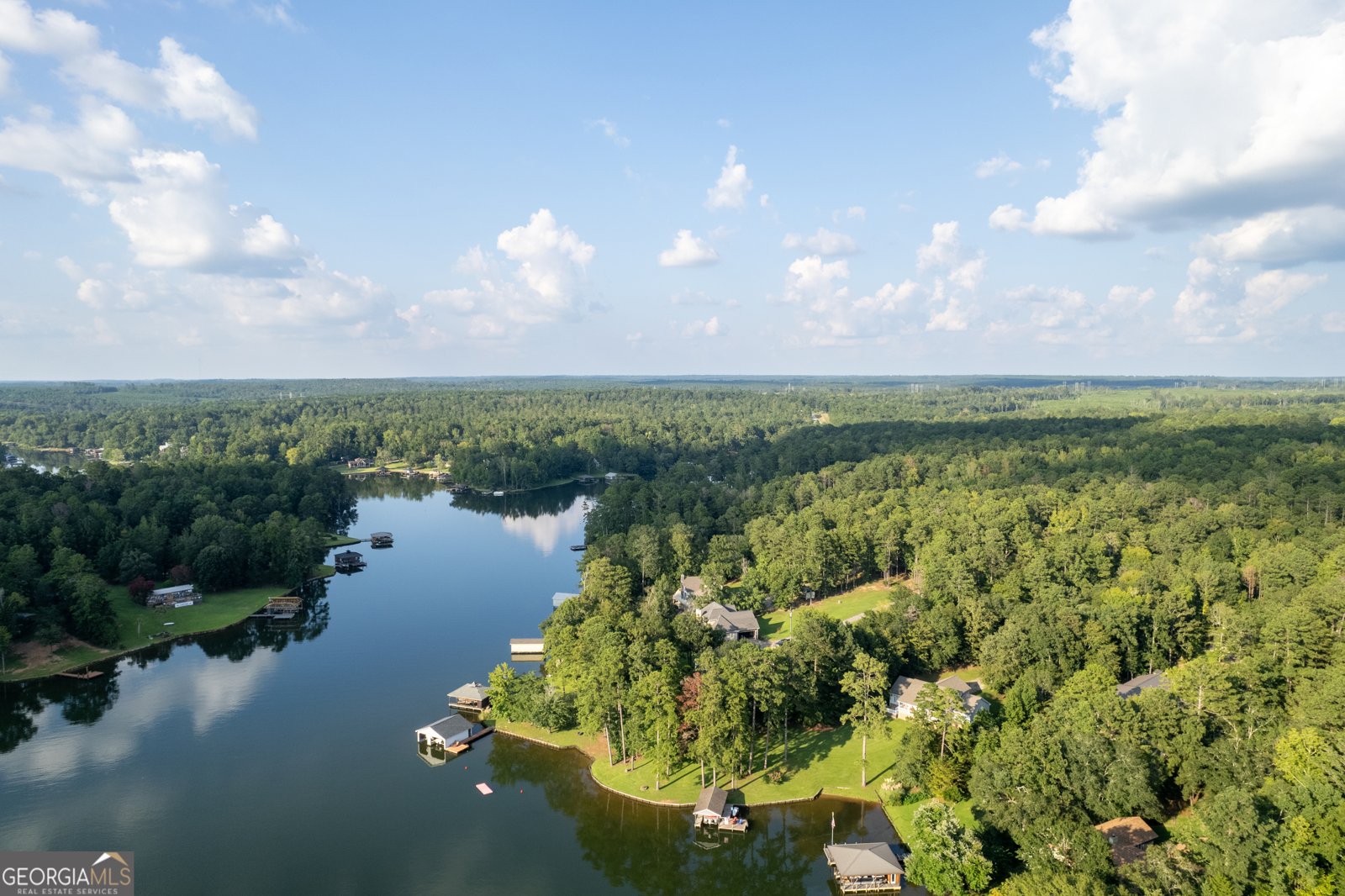 99 Mariners Drive Milledgeville - 35