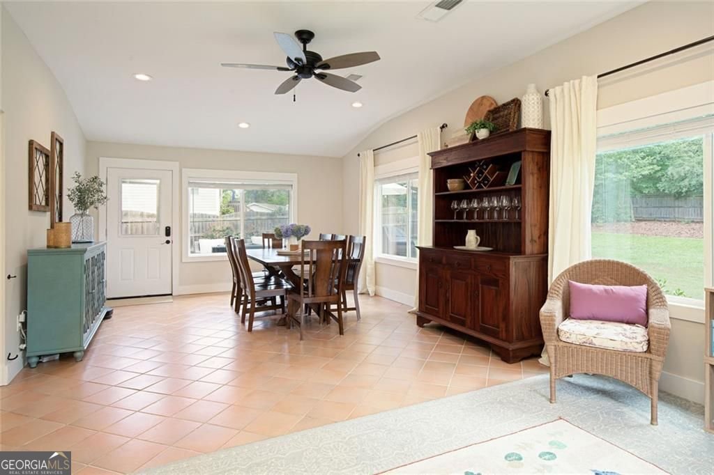 3847 Cloudland Drive Smyrna - 32