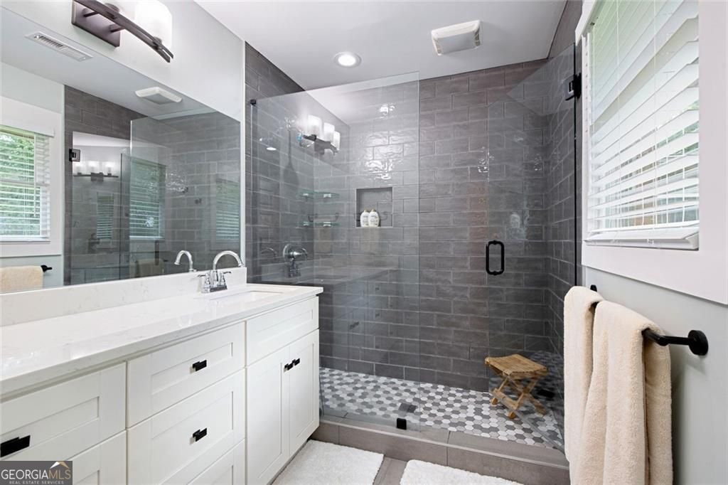 3847 Cloudland Drive Smyrna - 38