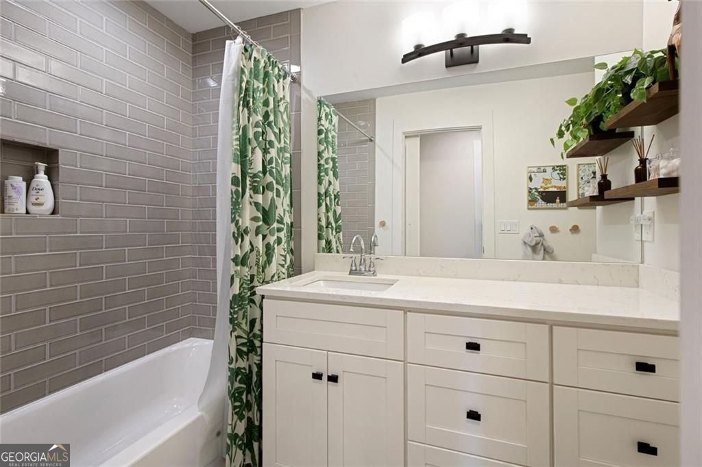 3847 Cloudland Drive Smyrna - 42