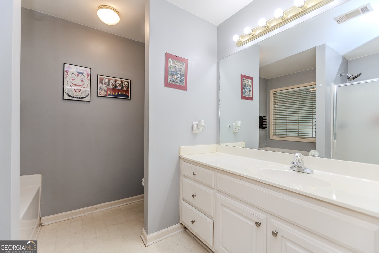 5300 Valley Forest Way Flowery Branch - 12