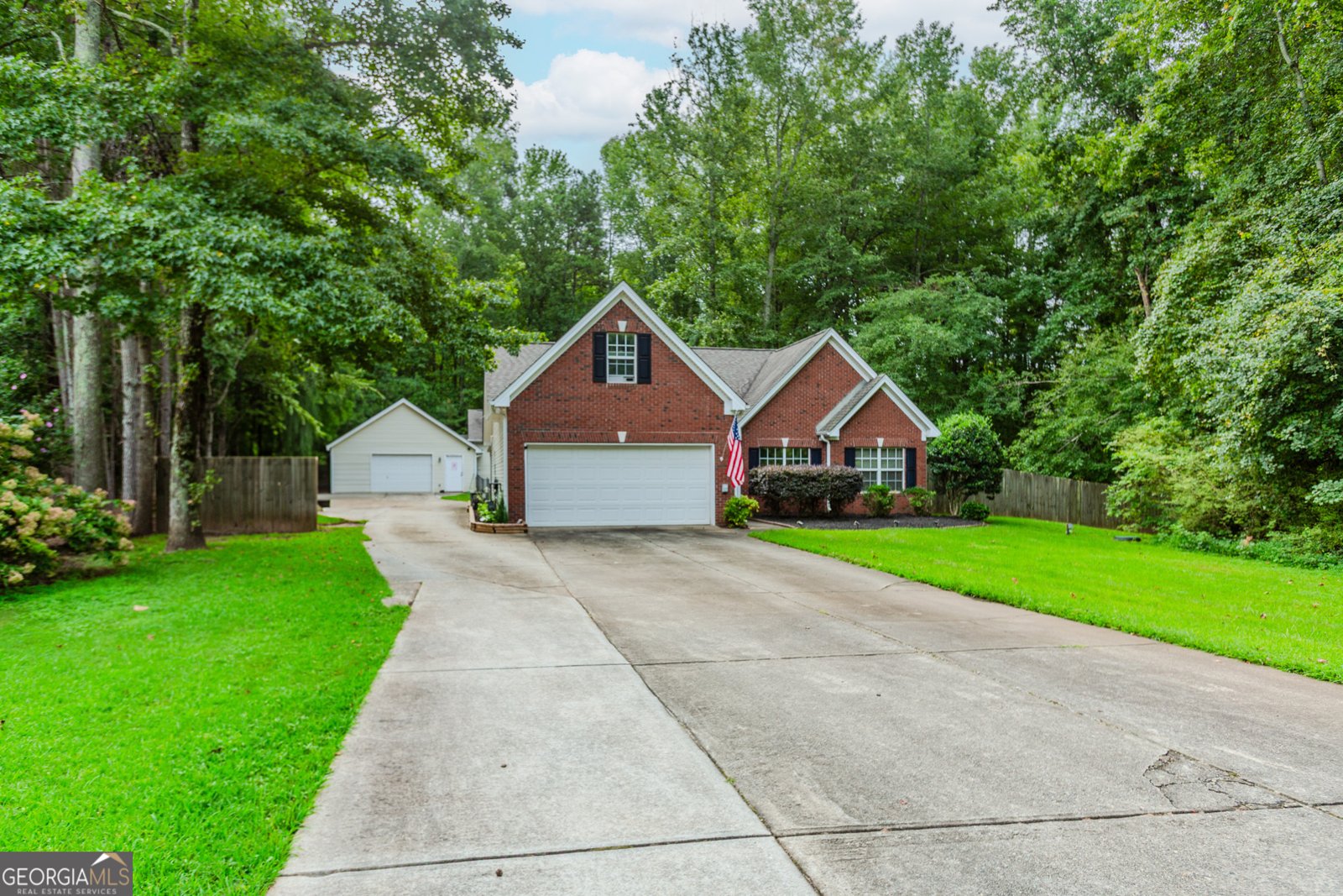 5300 Valley Forest Way Flowery Branch - 2