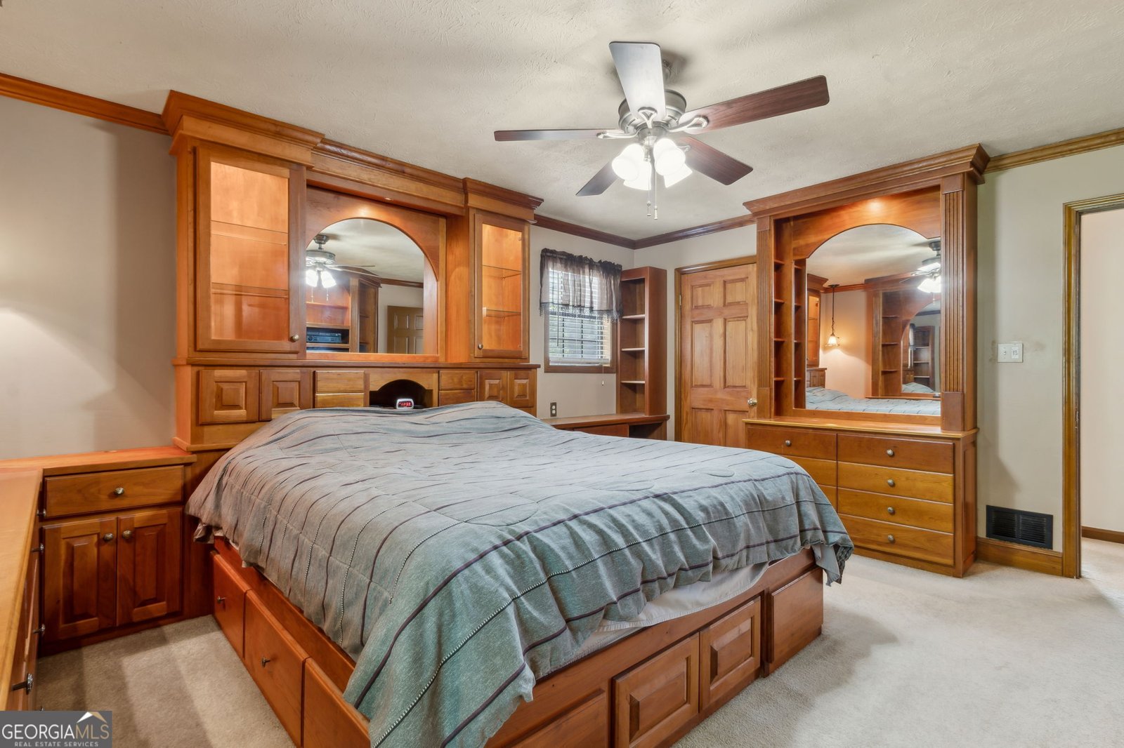 265 Russell Ridge Drive Lawrenceville - 23