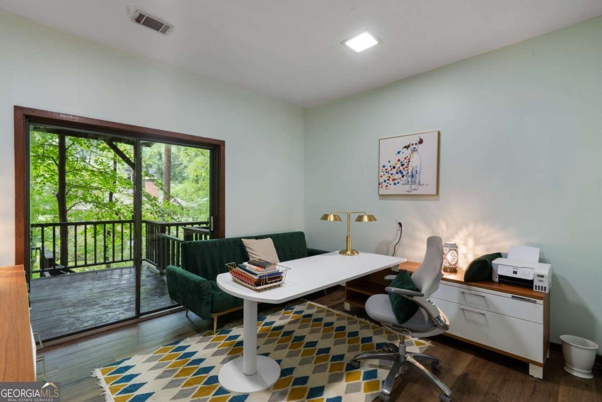 510 Forest Valley Road Atlanta - 32