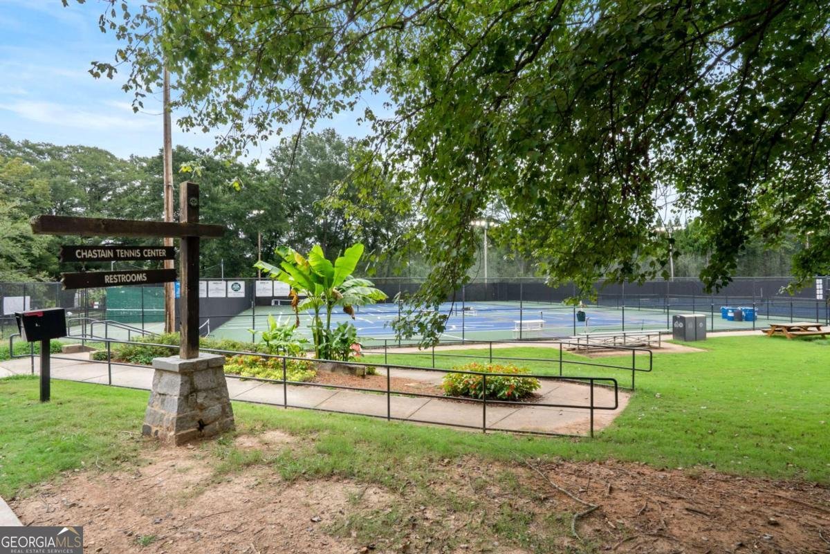510 Forest Valley Road Atlanta - 52