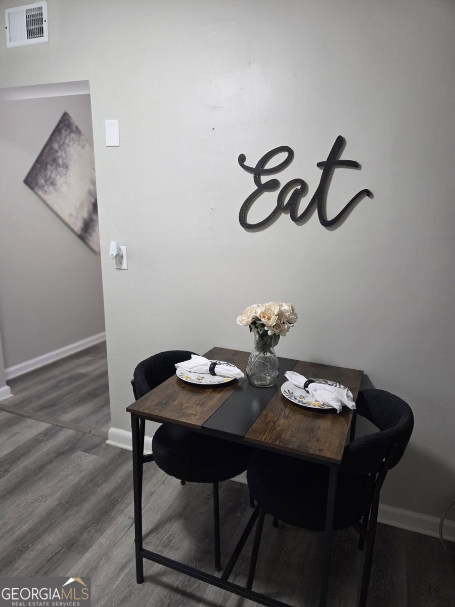 1889 Vesta Avenue East Point - 29