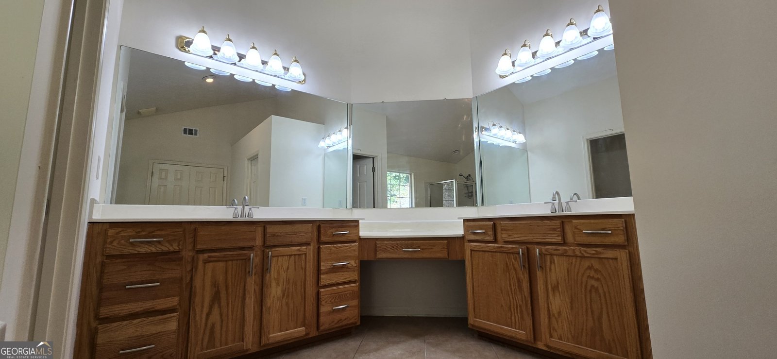 10183 Links Drive Covington - 3