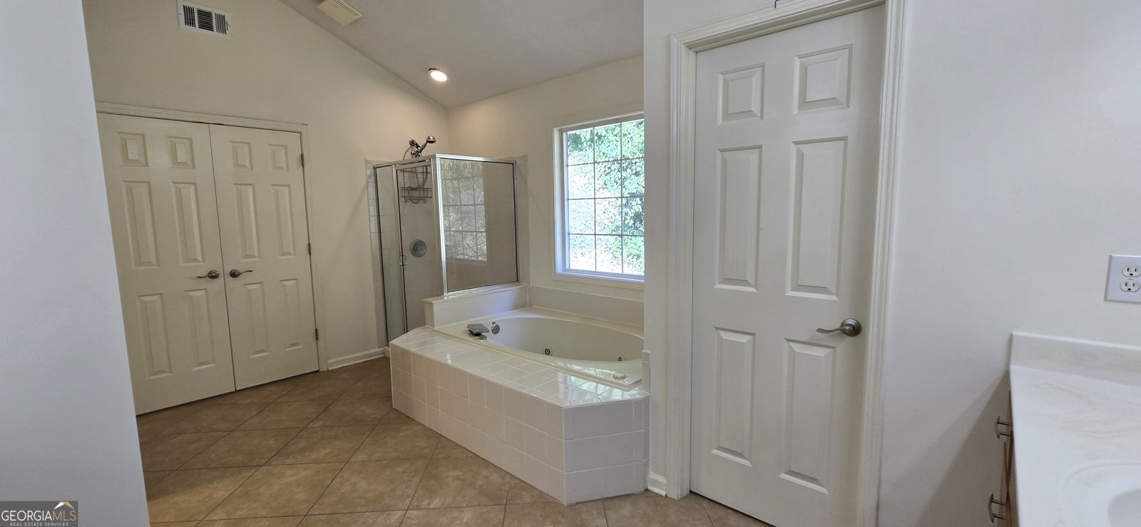 10183 Links Drive Covington - 4