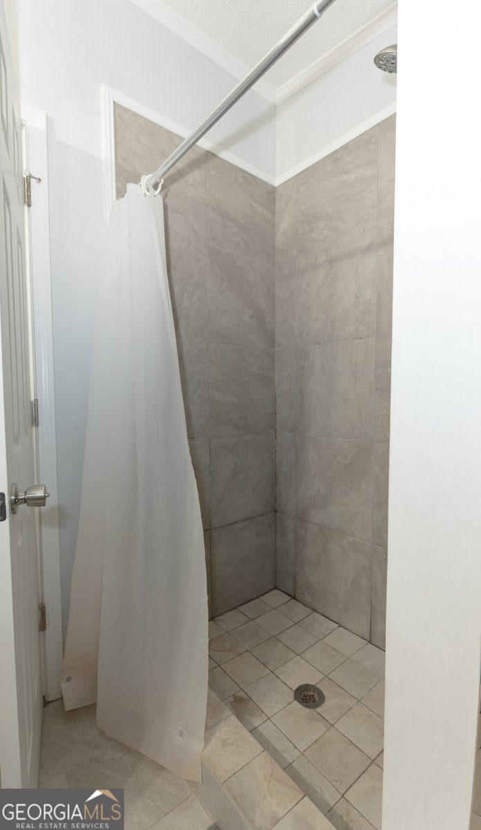 1170 River Woods Drive Madison - 16