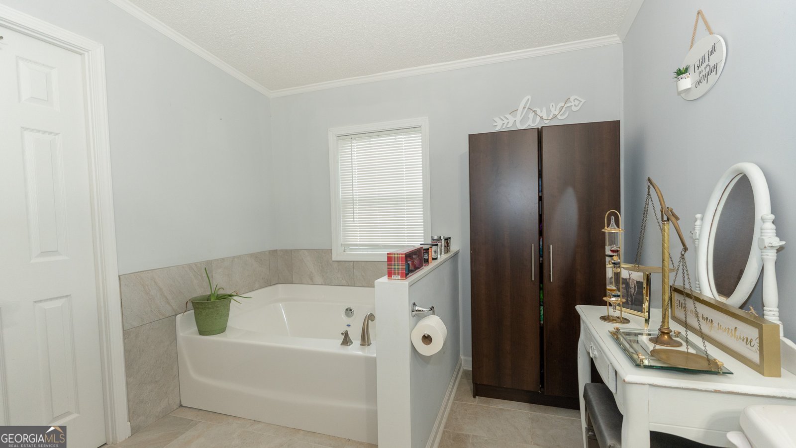 1170 River Woods Drive Madison - 17