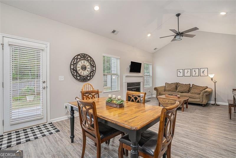336 SPRUCE CREEK Temple - 11