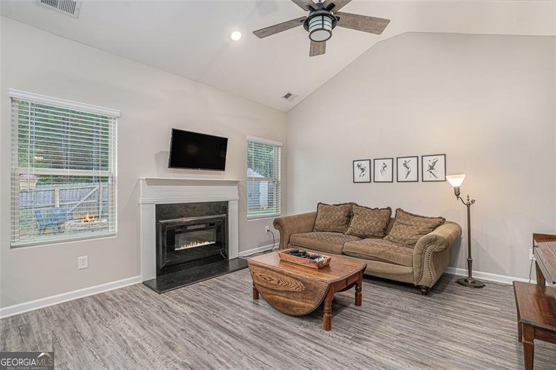 336 SPRUCE CREEK Temple - 7
