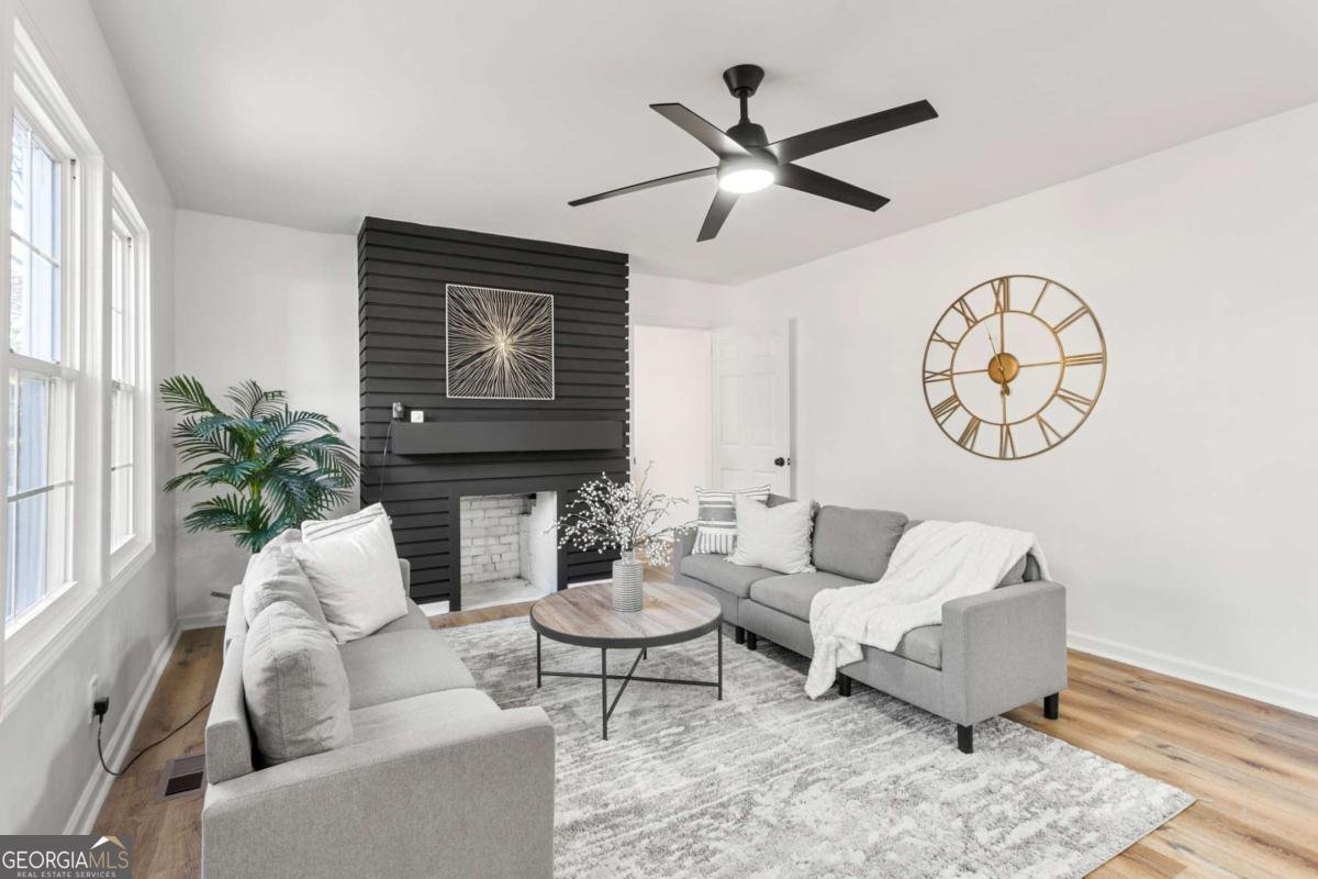 1349 Lockhaven Circle Atlanta - 3