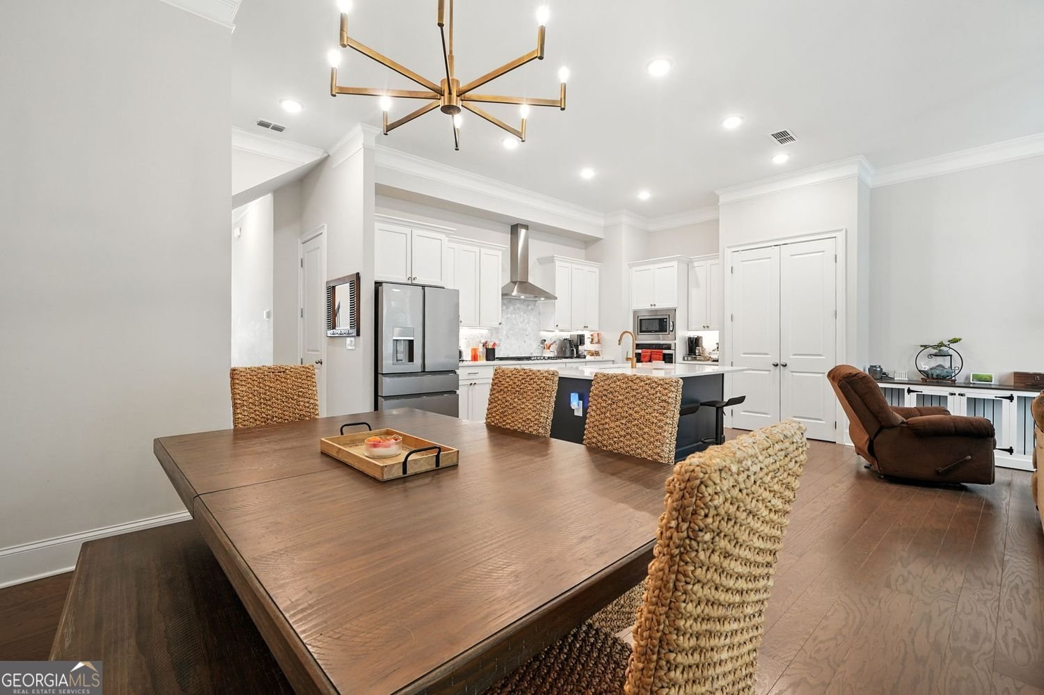 687 Stickley Oak Way Woodstock - 8
