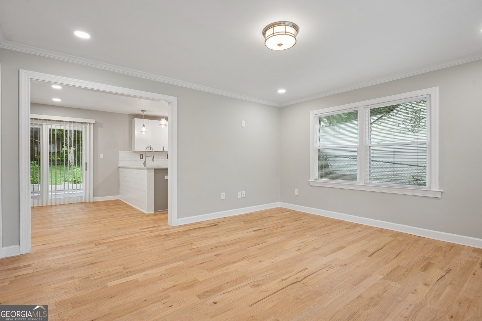 1335 East Washington Avenue East Point - 6