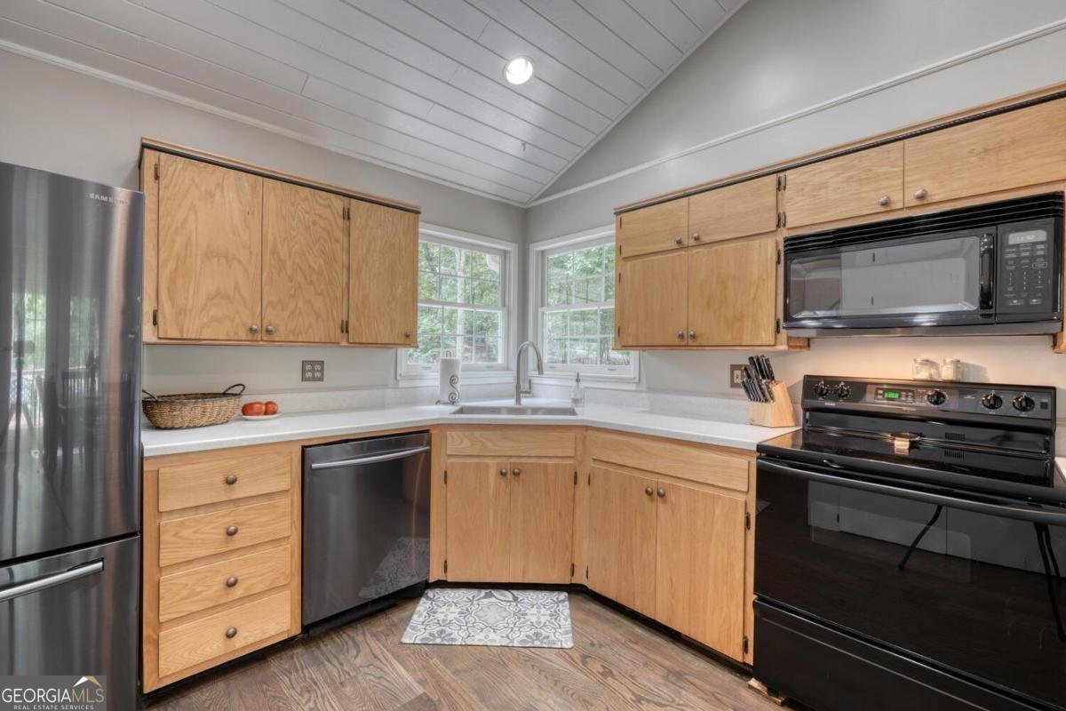 176 Madison Avenue Blairsville - 11