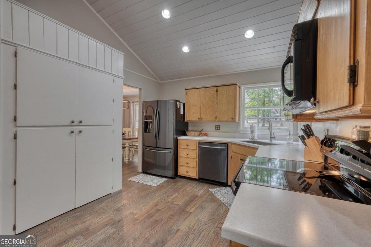 176 Madison Avenue Blairsville - 12