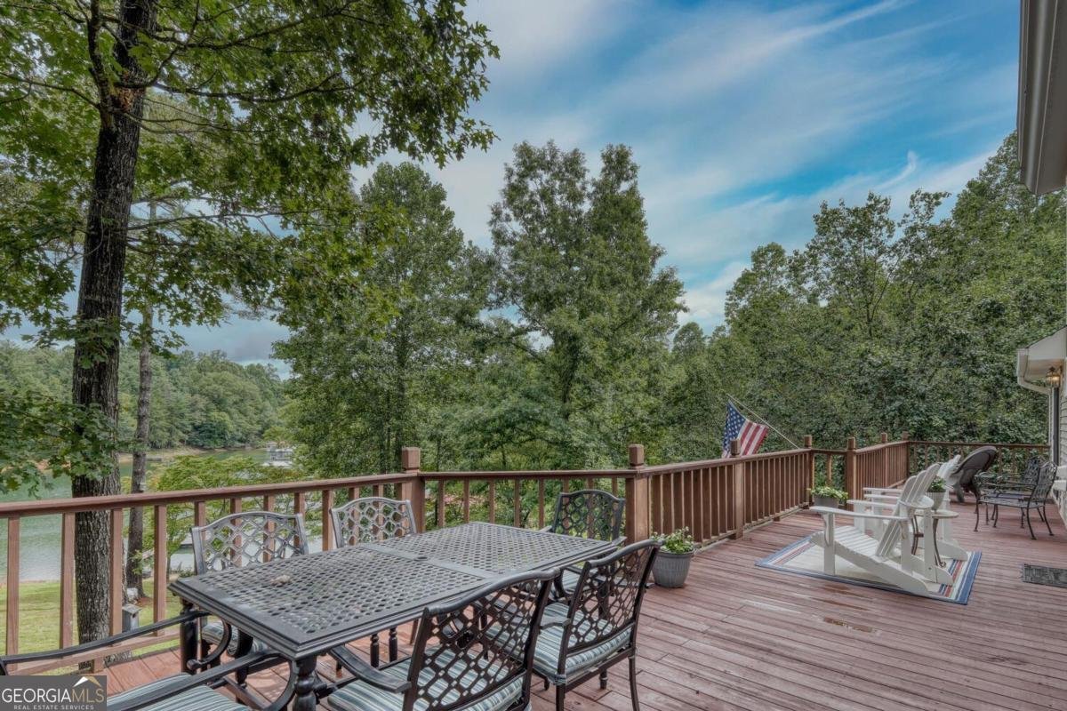 176 Madison Avenue Blairsville - 32