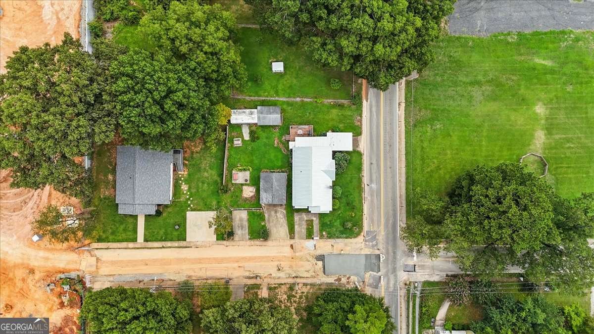 501 Douglas Street Cartersville - 23